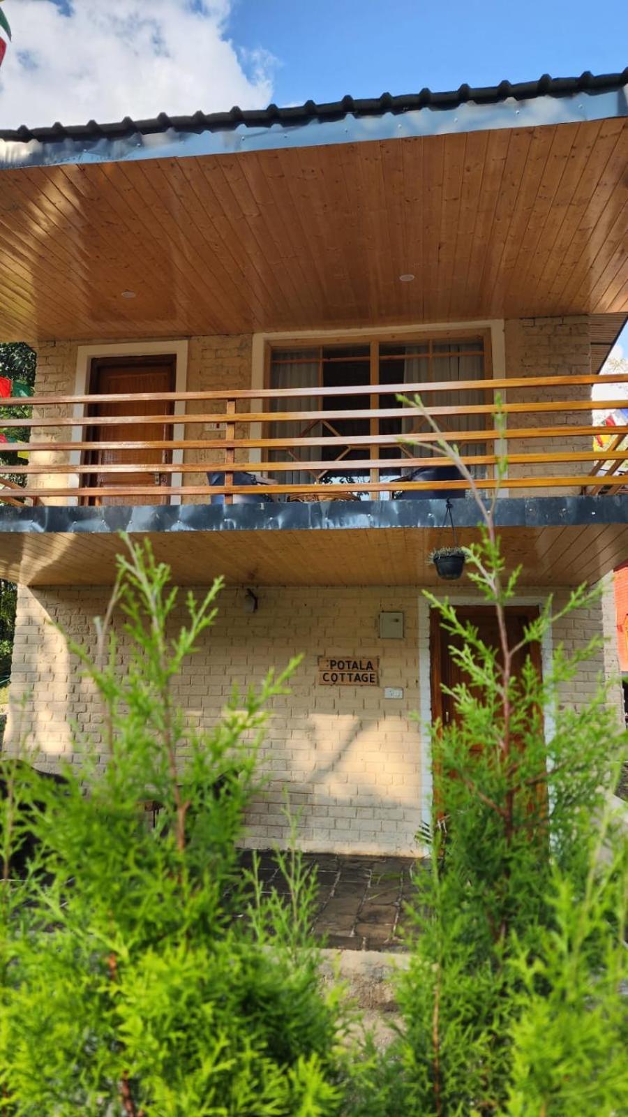 Namlang Resort Bīr Eksteriør billede